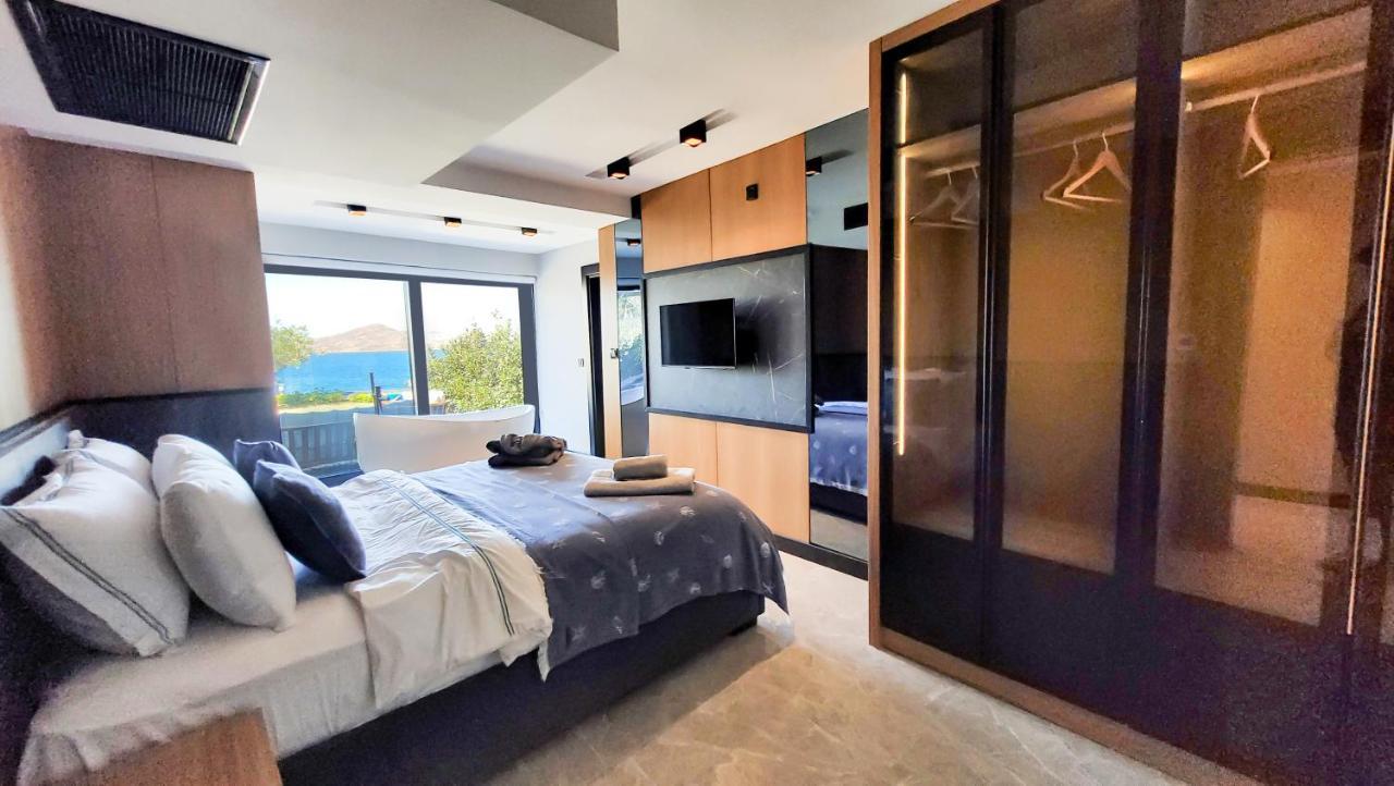 Denize Sıfır Villa
